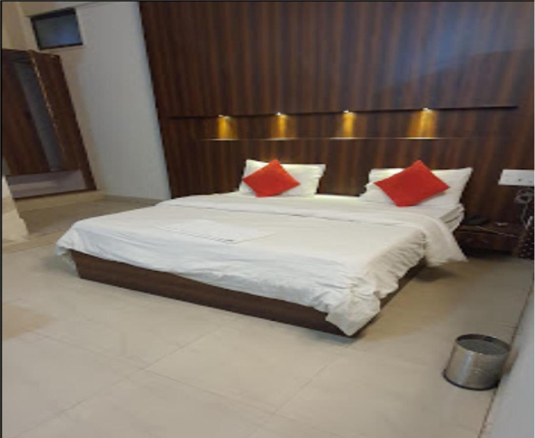 Hotel Pacific Grey By Wb Inn Λάκναου Εξωτερικό φωτογραφία